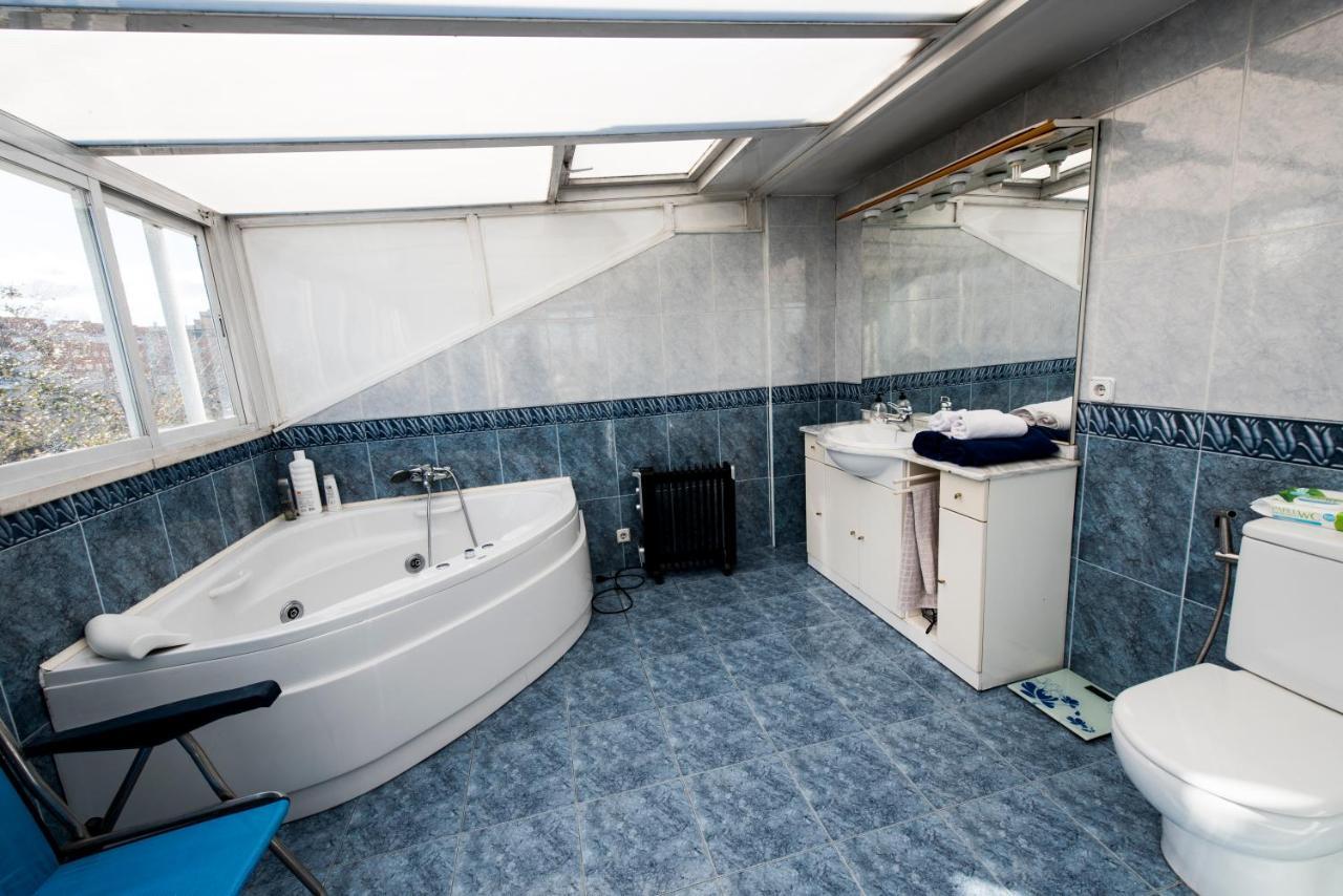 Habitaciones Privadas En Mi Acogedor Chalet - Private Rooms Madrid Ngoại thất bức ảnh