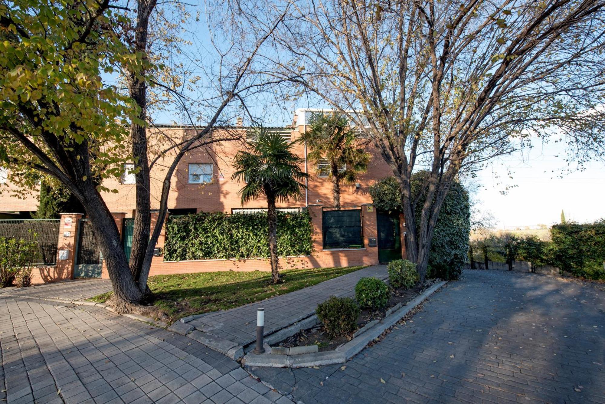 Habitaciones Privadas En Mi Acogedor Chalet - Private Rooms Madrid Ngoại thất bức ảnh